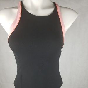 LULULEMON TOP CRISS-CROSS TANK 4